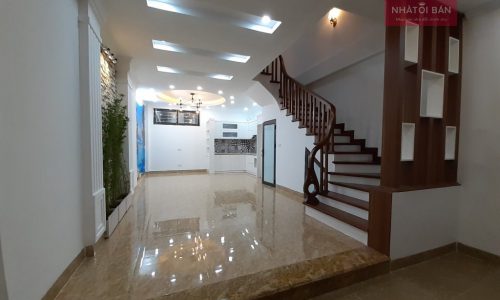 Cần bán nhà phân lô khu quân đội ở số 2A ngõ 110/10 Nguyễn Hoàng Tôn, Tây Hồ, Hà Nội giá 5.8 tỷ